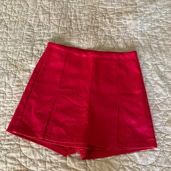 Sassy Red Apperloth A High Waisted PU Leather Skort - Picture 1 of 3
